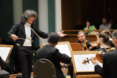 Bushkov conducting